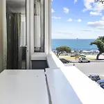 259 On Beach: 1 Bedroom Apartment For 4 In Sea Point